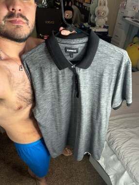 Express Textured Covered Placket Short Sleeve Polo Shirt